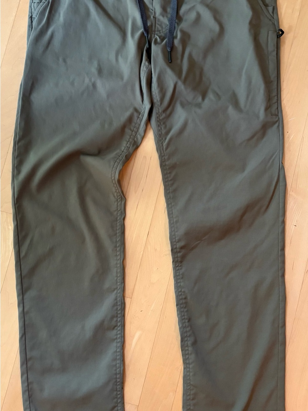 Men's 686 Everywhere Olive Green Drawstring Pants